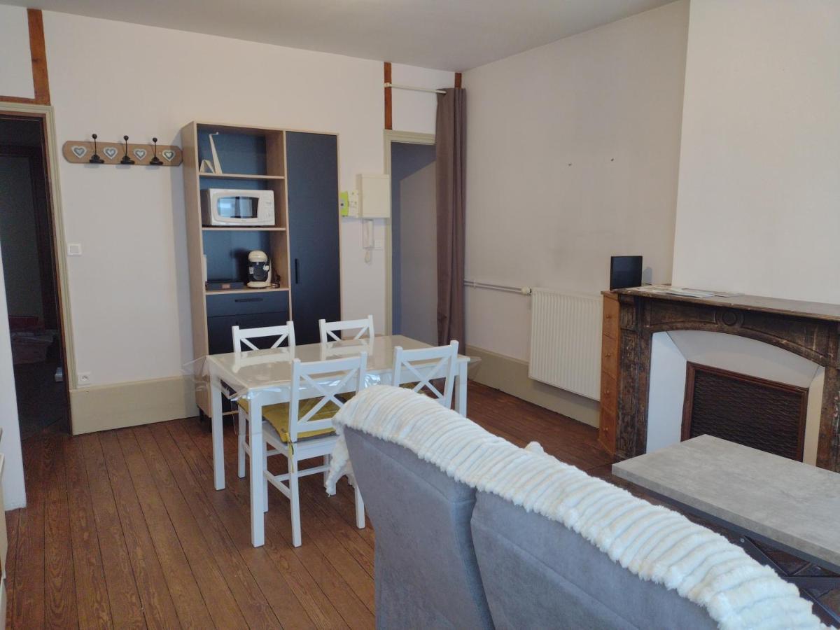 Appartement 1Er Etage Proche Des Termes 부르봉-레-뱅 외부 사진
